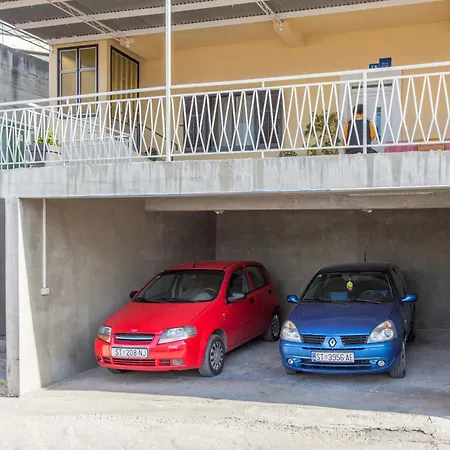 With A Parking Space Sumpetar, Omis - 950 *