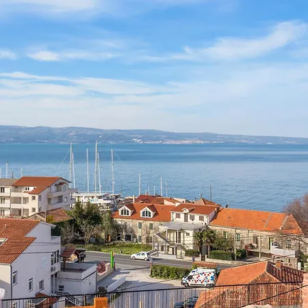 With A Parking Space Sumpetar, Omis - 950 아파트 *