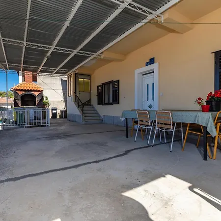 아파트 With A Parking Space Sumpetar, Omis - 950 *