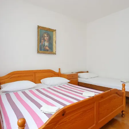 With Parking Space Sumpetar, Omis - 950 *